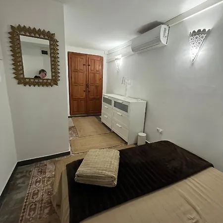 Two Bedroom With Fantastic Sea View *