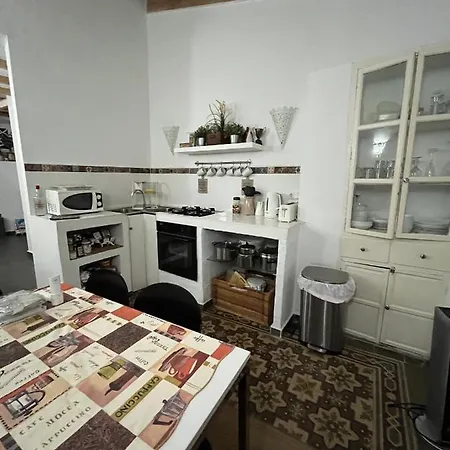 Two Bedroom With Fantastic Sea View Apartment *